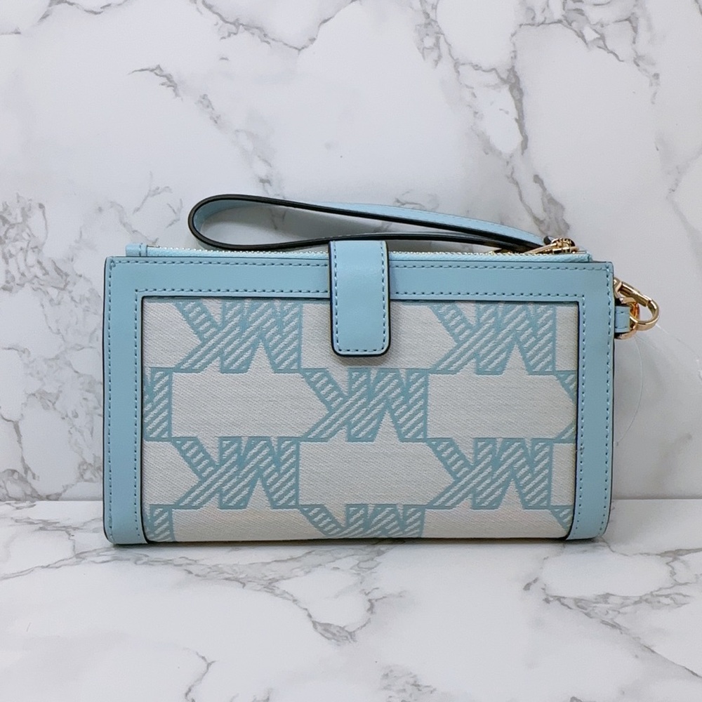 Michael Kors double zip wallet - Picture 5 of 8